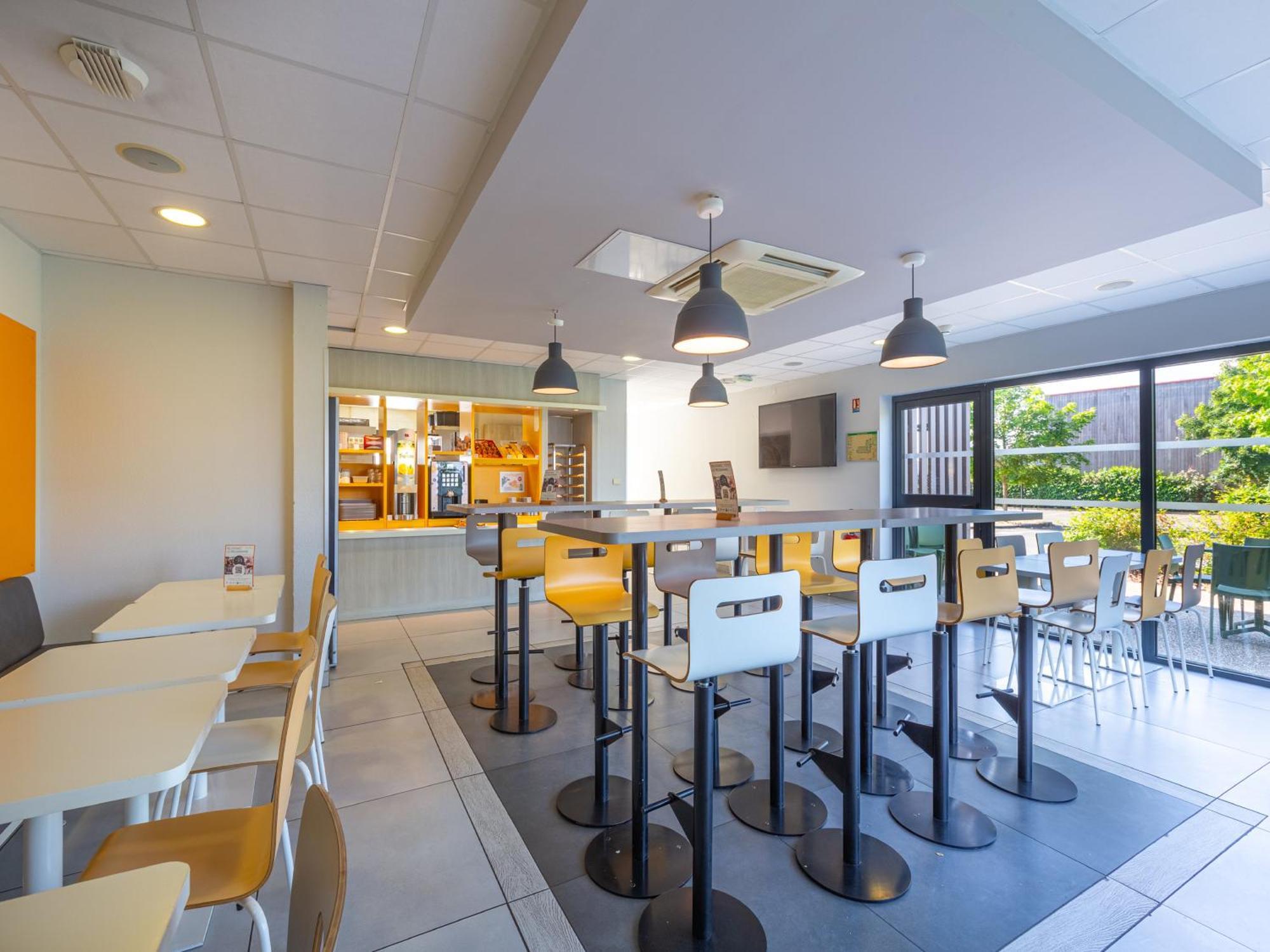 Premiere Classe Chartres Sud - Barjouville Exterior photo